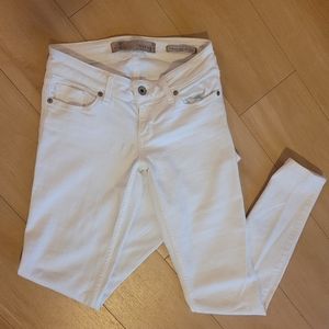 Guess Jeans